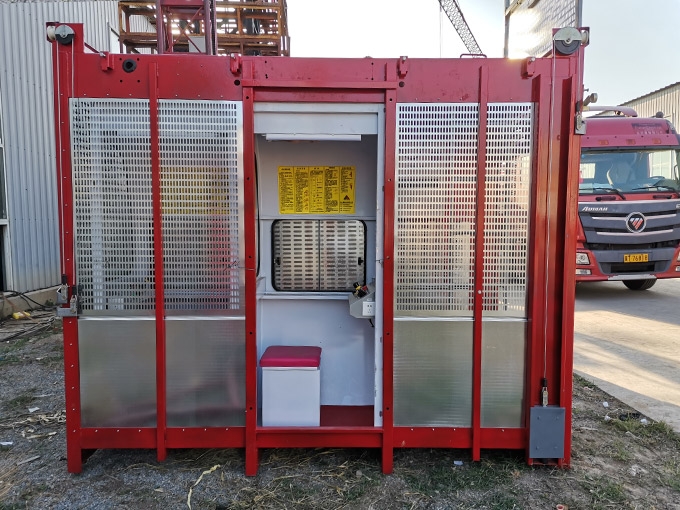 河北衡顺告诉大家如何维护和应用施工电梯