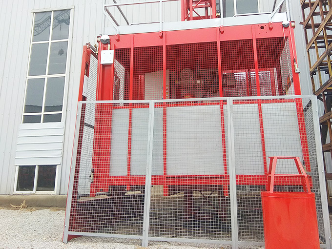 河北建筑施工升降机摇摆问题怎么解决