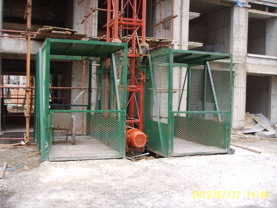 建筑施工物料提升机作业前的安全操作有哪些